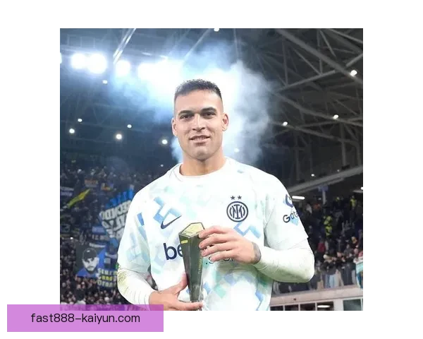 巴雷拉关键传球助力球队逆转胜利，表现亮眼令人期待