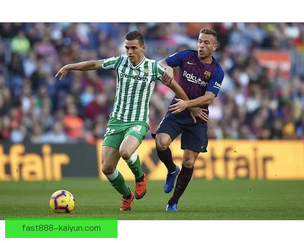 坎塞洛盘带特点：技术细腻推进稳健，边路突破能力持续提升